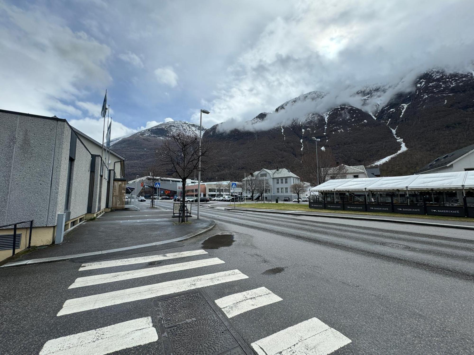 Den Vesle Sjarmoren As The Most Central Place In Ardal ! Free Parking On The Site ! المظهر الخارجي الصورة